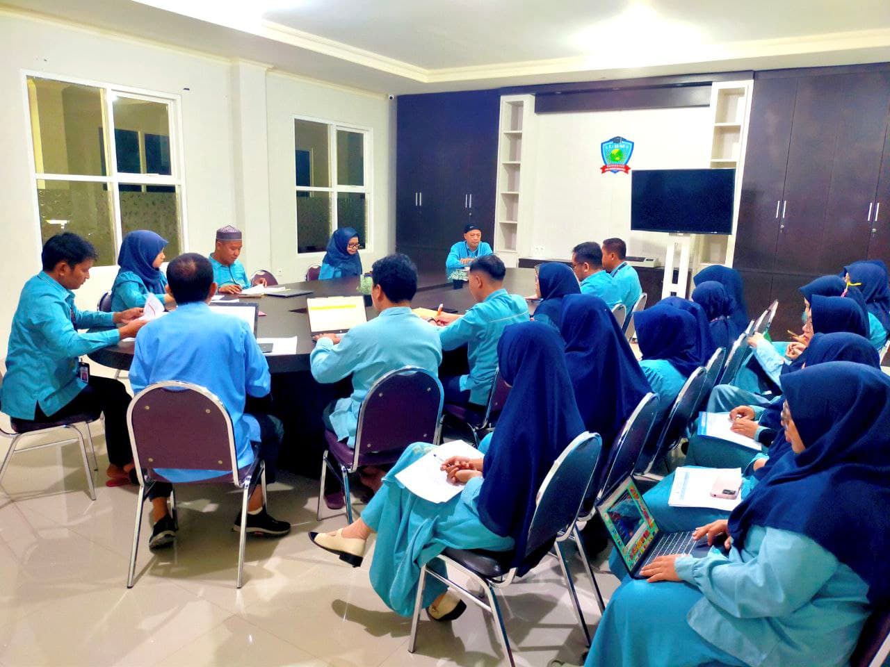 RAPAT PENETAPAN DOSEN MATA KULIAH SEMESTER GENAP 2024-2025